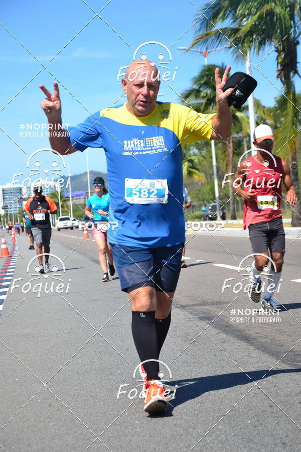 Buy your photos of the event21KES - MEIA MARATONA DO ESPRITO SANTO on Fotop