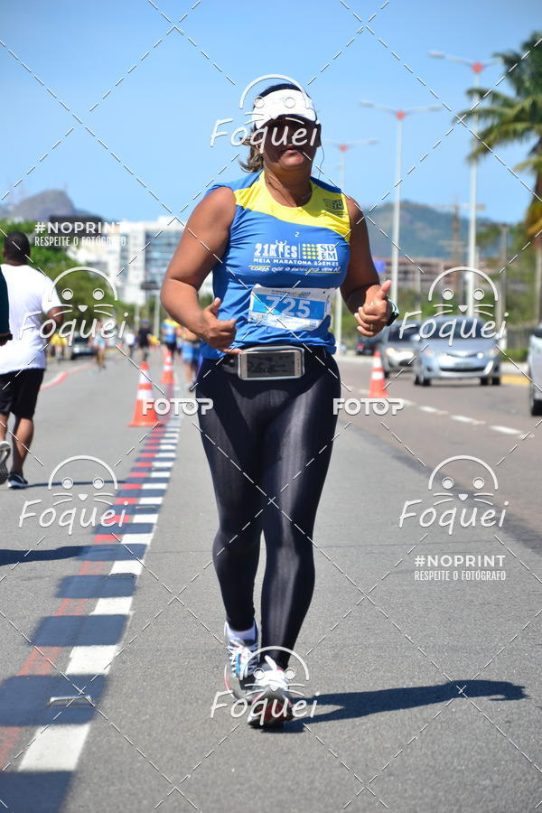 Buy your photos of the event21KES - MEIA MARATONA DO ESPRITO SANTO on Fotop