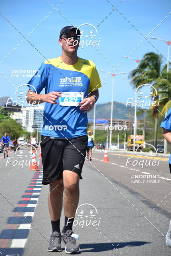 Buy your photos of the event21KES - MEIA MARATONA DO ESPRITO SANTO on Fotop
