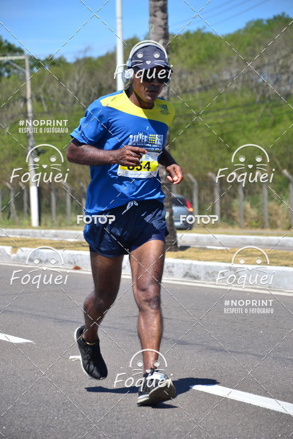 Buy your photos of the event21KES - MEIA MARATONA DO ESPRITO SANTO on Fotop