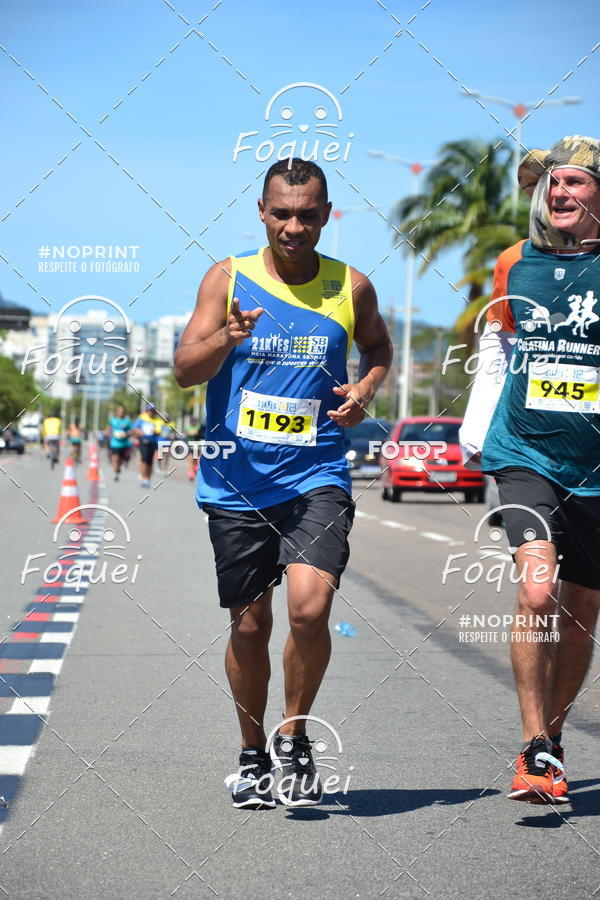 Buy your photos of the event21KES - MEIA MARATONA DO ESPRITO SANTO on Fotop