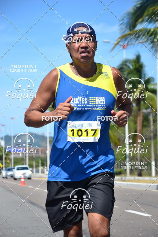 Buy your photos of the event21KES - MEIA MARATONA DO ESPRITO SANTO on Fotop
