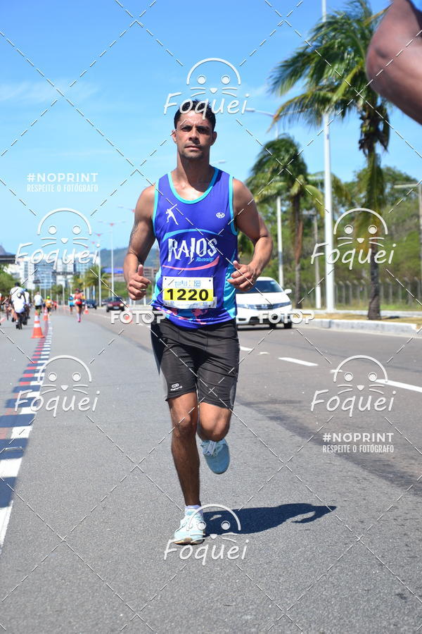 Buy your photos of the event21KES - MEIA MARATONA DO ESPRITO SANTO on Fotop