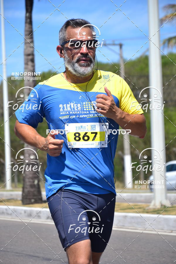 Buy your photos of the event21KES - MEIA MARATONA DO ESPRITO SANTO on Fotop