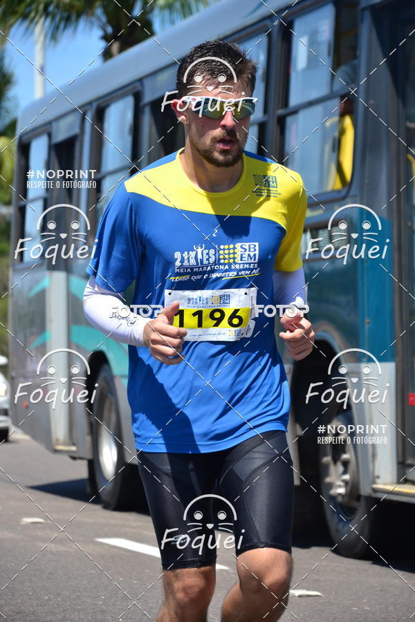 Buy your photos of the event21KES - MEIA MARATONA DO ESPRITO SANTO on Fotop