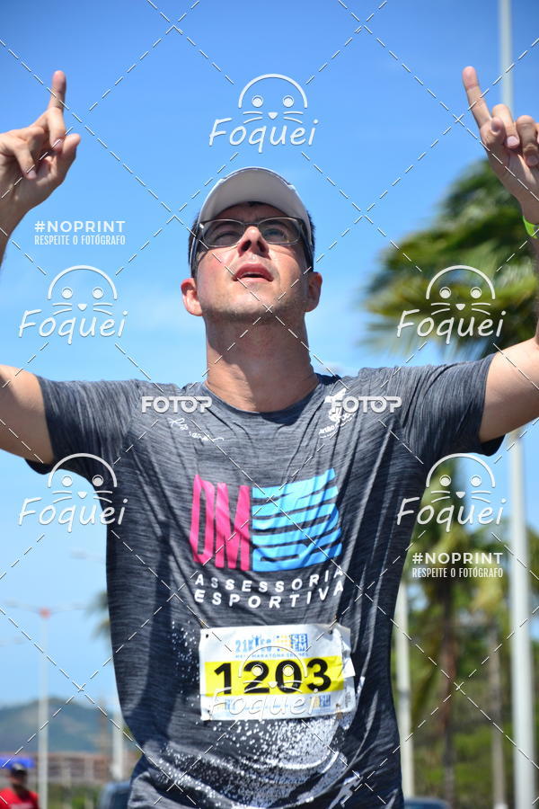Buy your photos of the event21KES - MEIA MARATONA DO ESPRITO SANTO on Fotop