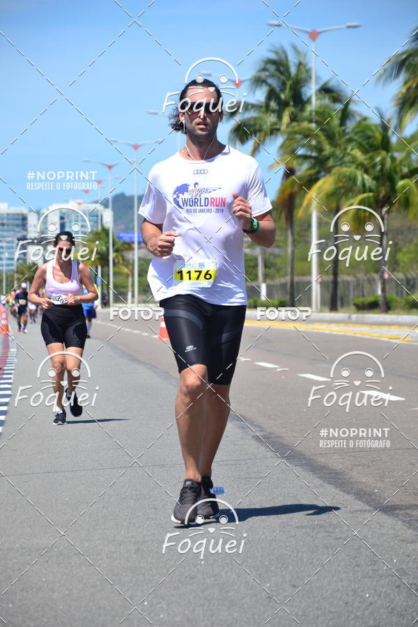 Buy your photos of the event21KES - MEIA MARATONA DO ESPRITO SANTO on Fotop