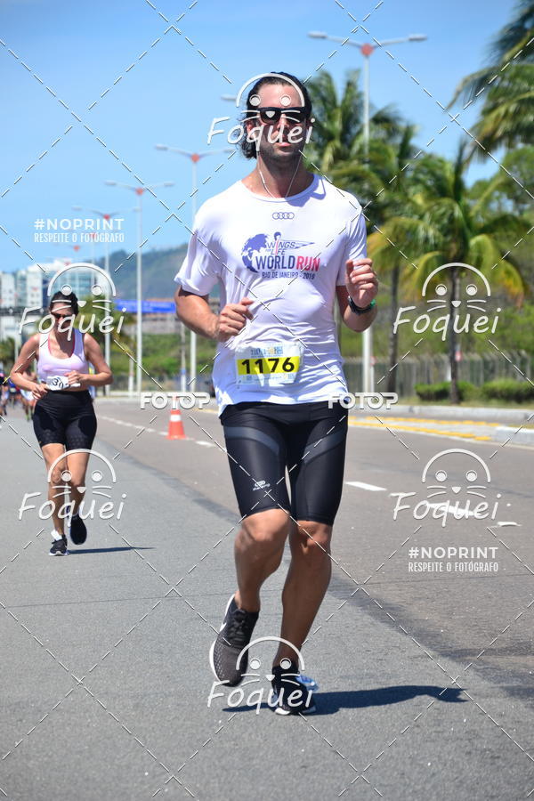 Buy your photos of the event21KES - MEIA MARATONA DO ESPRITO SANTO on Fotop