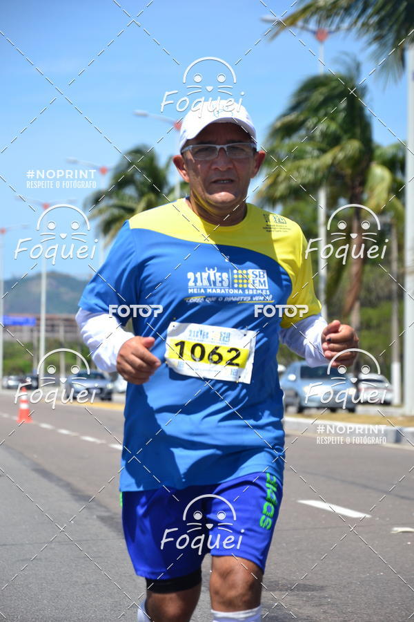 Buy your photos of the event21KES - MEIA MARATONA DO ESPRITO SANTO on Fotop