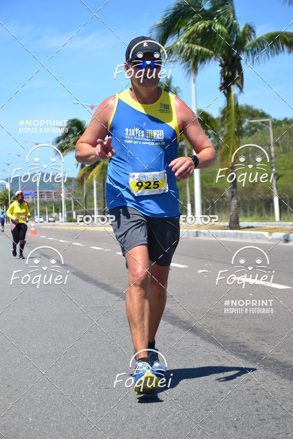 Buy your photos of the event21KES - MEIA MARATONA DO ESPRITO SANTO on Fotop