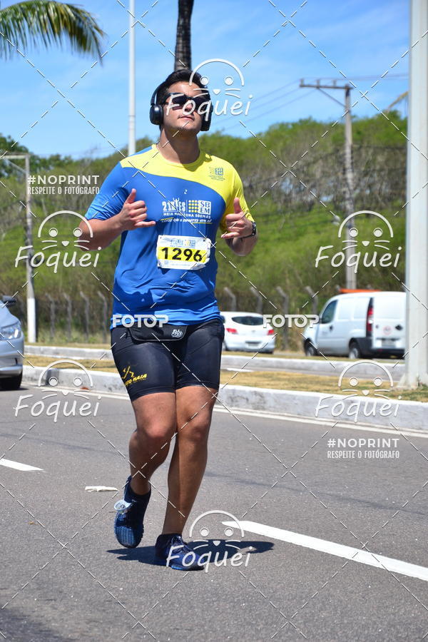 Buy your photos of the event21KES - MEIA MARATONA DO ESPRITO SANTO on Fotop