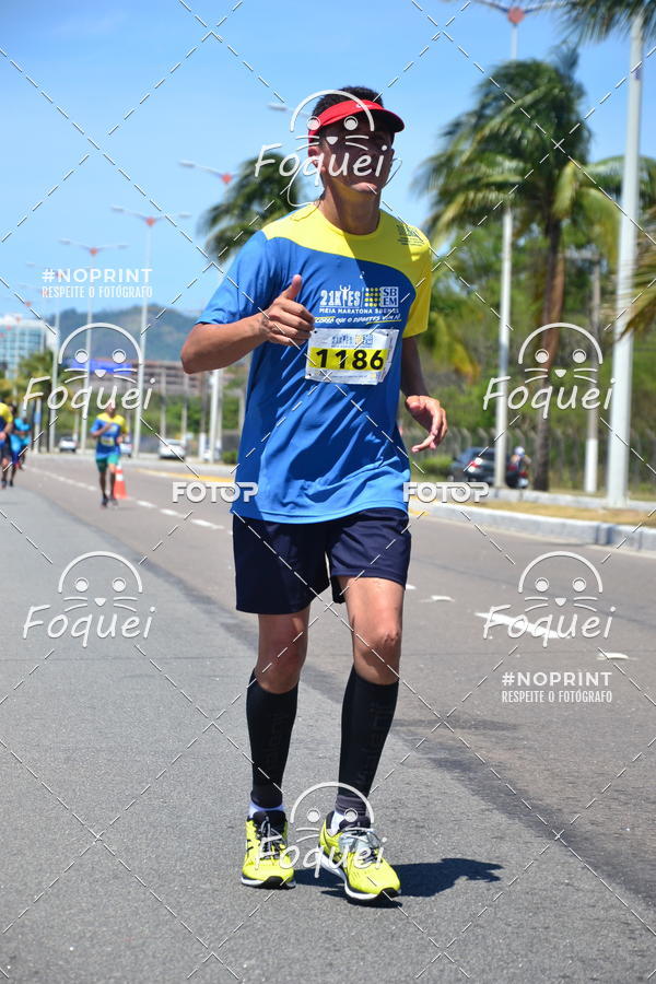 Buy your photos of the event21KES - MEIA MARATONA DO ESPRITO SANTO on Fotop
