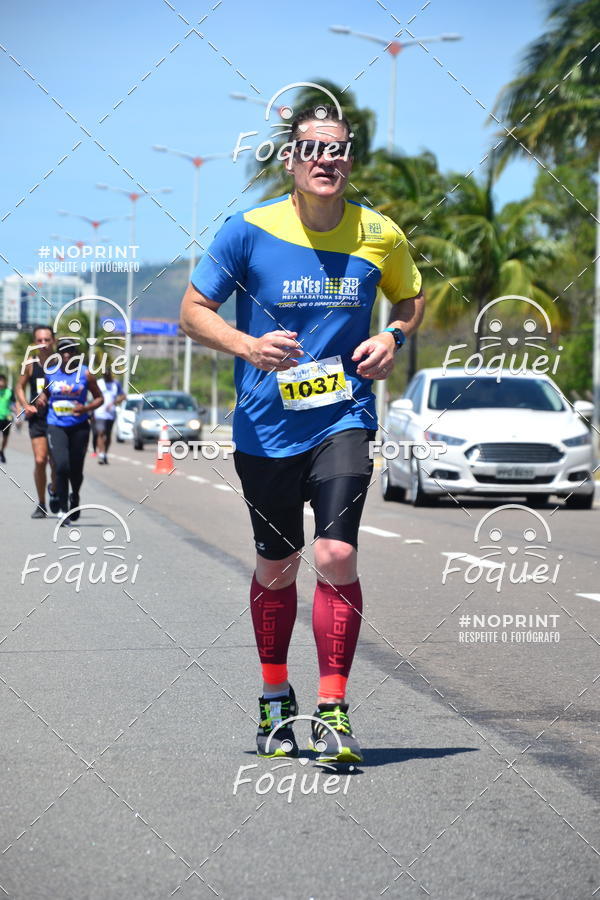Buy your photos of the event21KES - MEIA MARATONA DO ESPRITO SANTO on Fotop