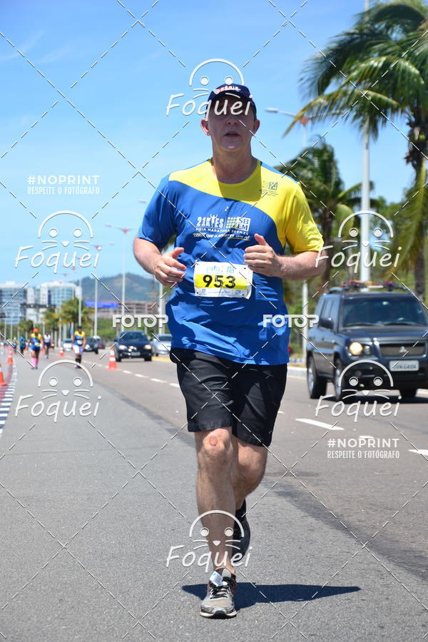 Buy your photos of the event21KES - MEIA MARATONA DO ESPRITO SANTO on Fotop