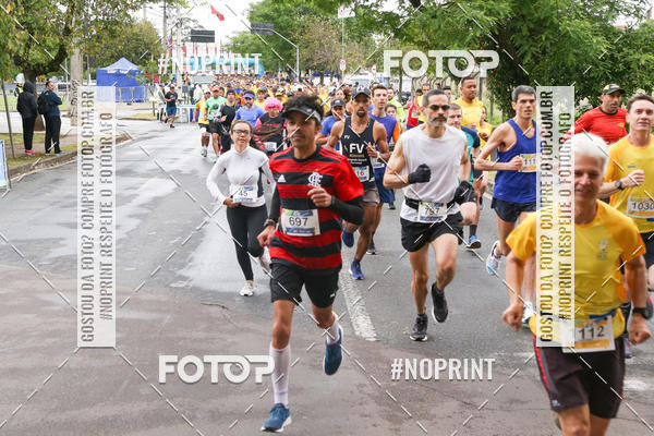 Compra tus fotos del eventoCIRCUITO SESC DE CORRIDAS 2019 - Etapa Curitiba En Fotop