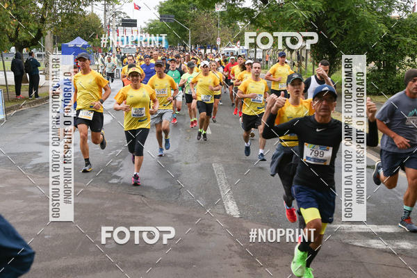 Compra tus fotos del eventoCIRCUITO SESC DE CORRIDAS 2019 - Etapa Curitiba En Fotop