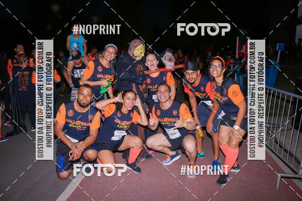 Buy your photos of the eventHALLOWEEN NIGHT RUN 2019  on Fotop