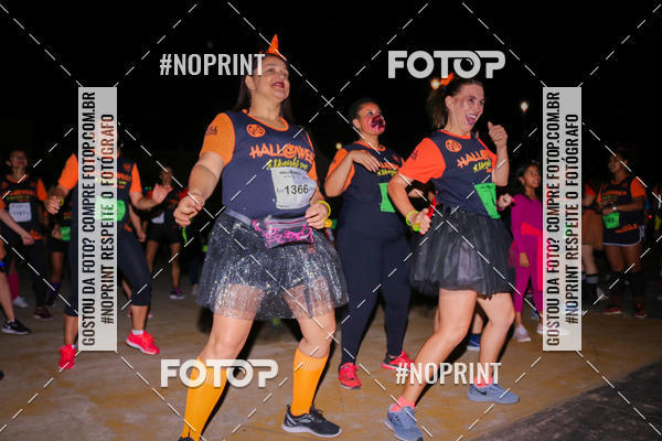 Buy your photos of the eventHALLOWEEN NIGHT RUN 2019  on Fotop