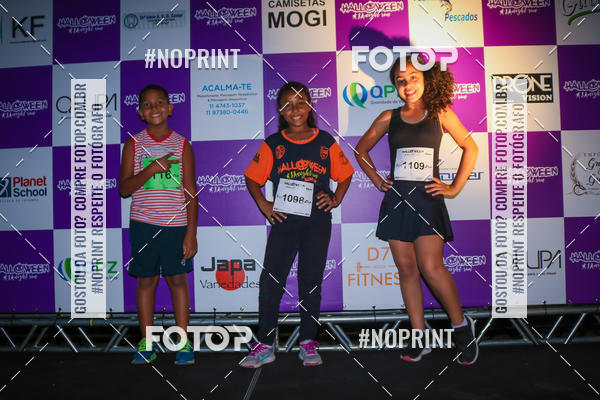 Buy your photos of the eventHALLOWEEN NIGHT RUN 2019  on Fotop