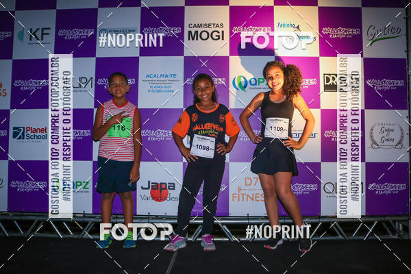 Buy your photos of the eventHALLOWEEN NIGHT RUN 2019  on Fotop