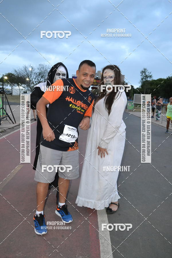 Buy your photos of the eventHALLOWEEN NIGHT RUN 2019  on Fotop