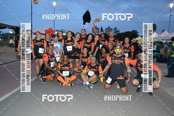 Buy your photos of the eventHALLOWEEN NIGHT RUN 2019  on Fotop