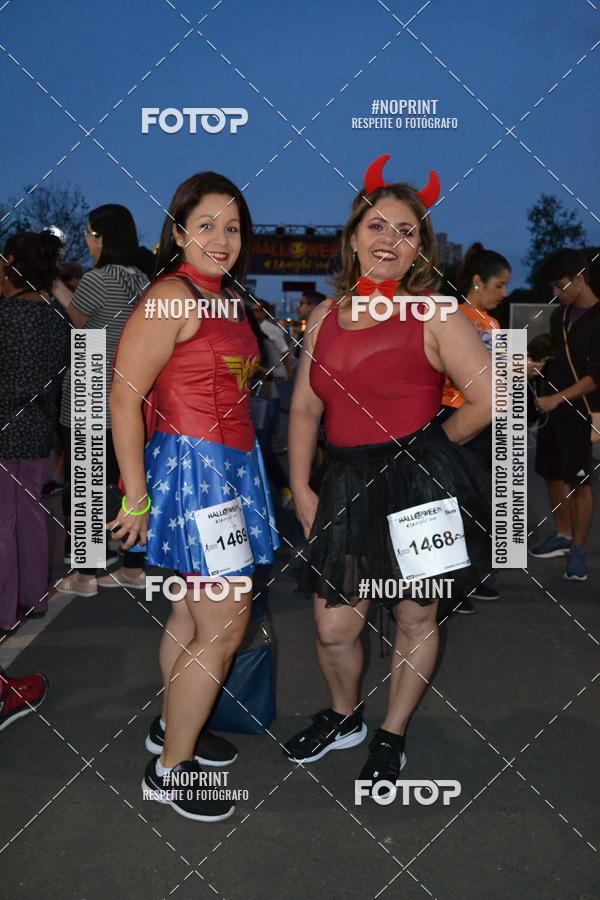Buy your photos of the eventHALLOWEEN NIGHT RUN 2019  on Fotop