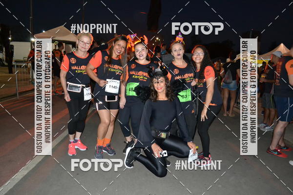 Buy your photos of the eventHALLOWEEN NIGHT RUN 2019  on Fotop