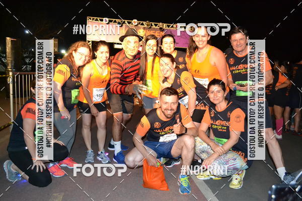 Buy your photos of the eventHALLOWEEN NIGHT RUN 2019  on Fotop