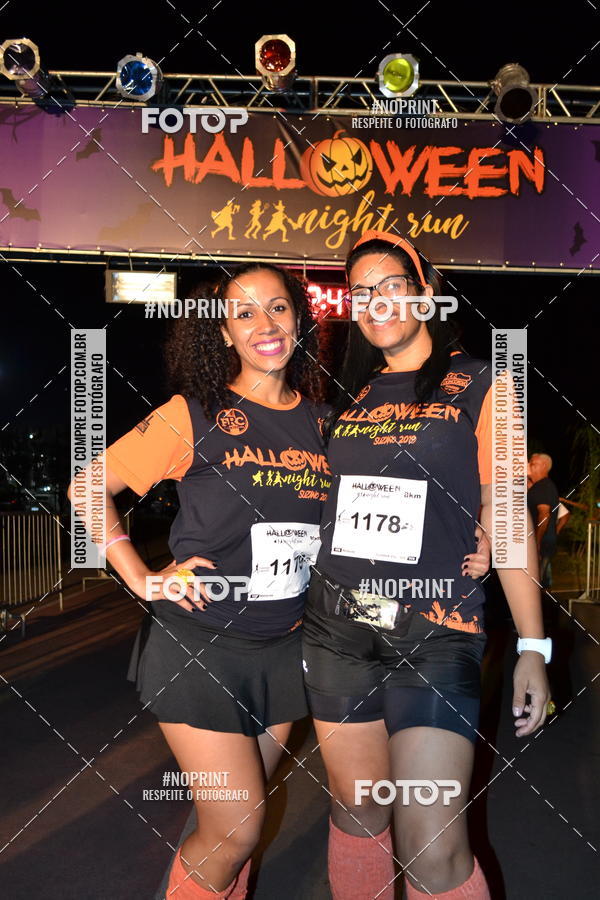 Buy your photos of the eventHALLOWEEN NIGHT RUN 2019  on Fotop
