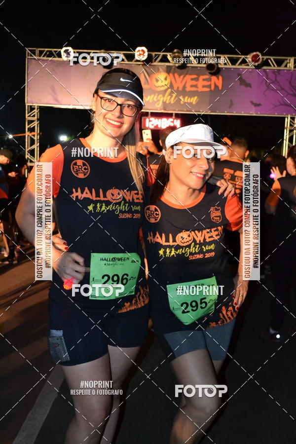 Buy your photos of the eventHALLOWEEN NIGHT RUN 2019  on Fotop