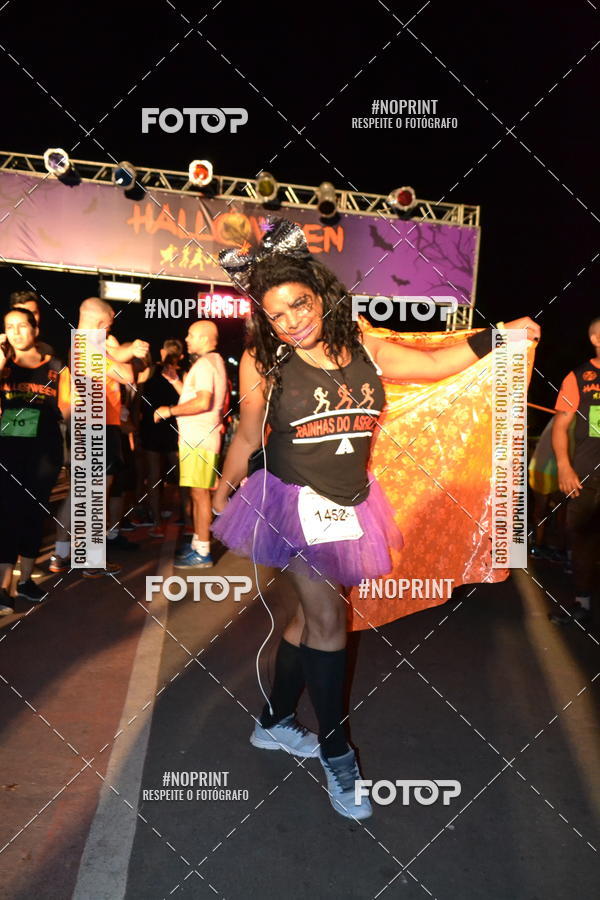 Buy your photos of the eventHALLOWEEN NIGHT RUN 2019  on Fotop