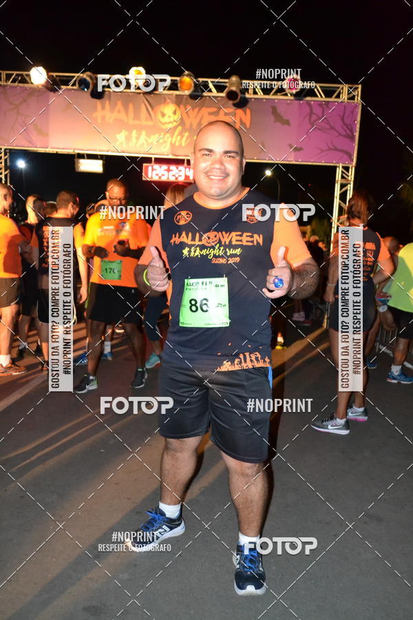 Buy your photos of the eventHALLOWEEN NIGHT RUN 2019  on Fotop