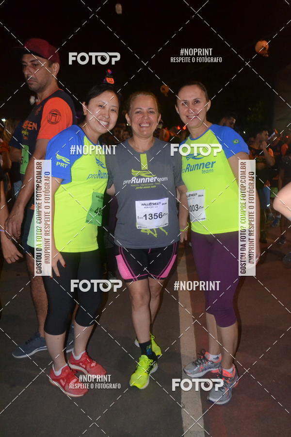 Buy your photos of the eventHALLOWEEN NIGHT RUN 2019  on Fotop