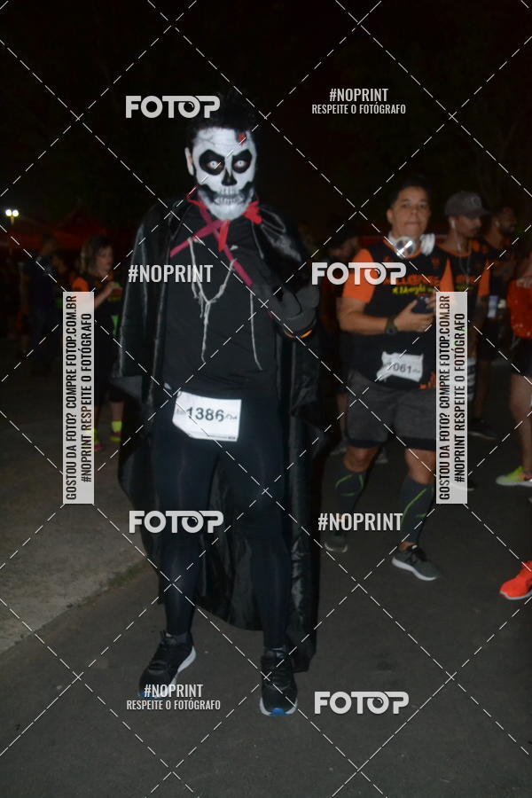 Buy your photos of the eventHALLOWEEN NIGHT RUN 2019  on Fotop