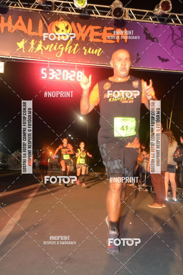 Buy your photos of the eventHALLOWEEN NIGHT RUN 2019  on Fotop