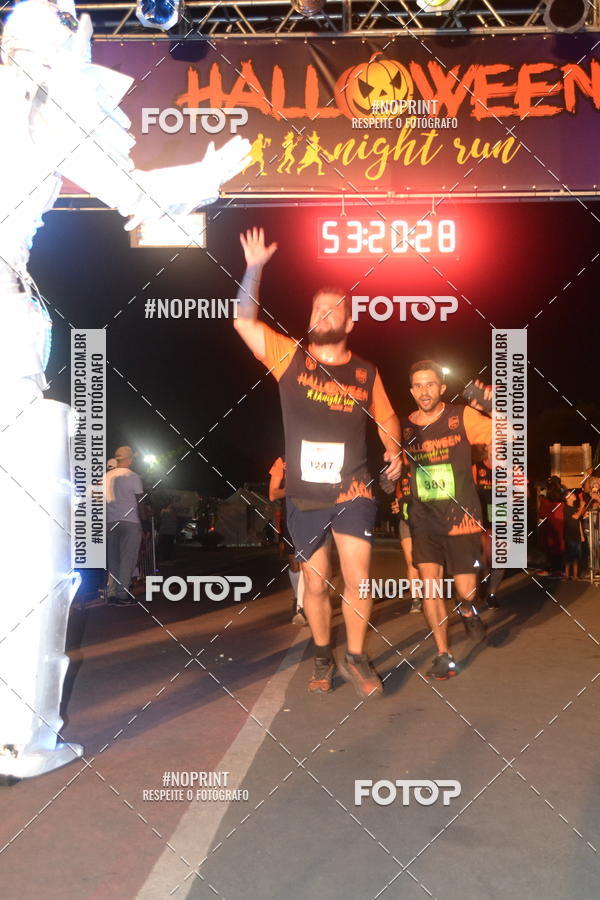 Buy your photos of the eventHALLOWEEN NIGHT RUN 2019  on Fotop