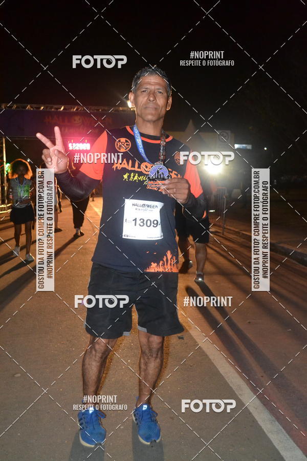 Buy your photos of the eventHALLOWEEN NIGHT RUN 2019  on Fotop