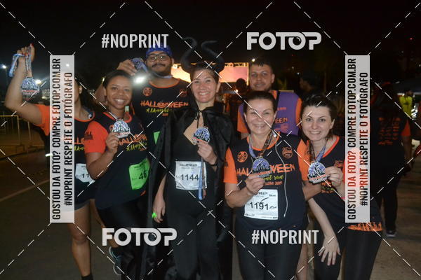 Buy your photos of the eventHALLOWEEN NIGHT RUN 2019  on Fotop