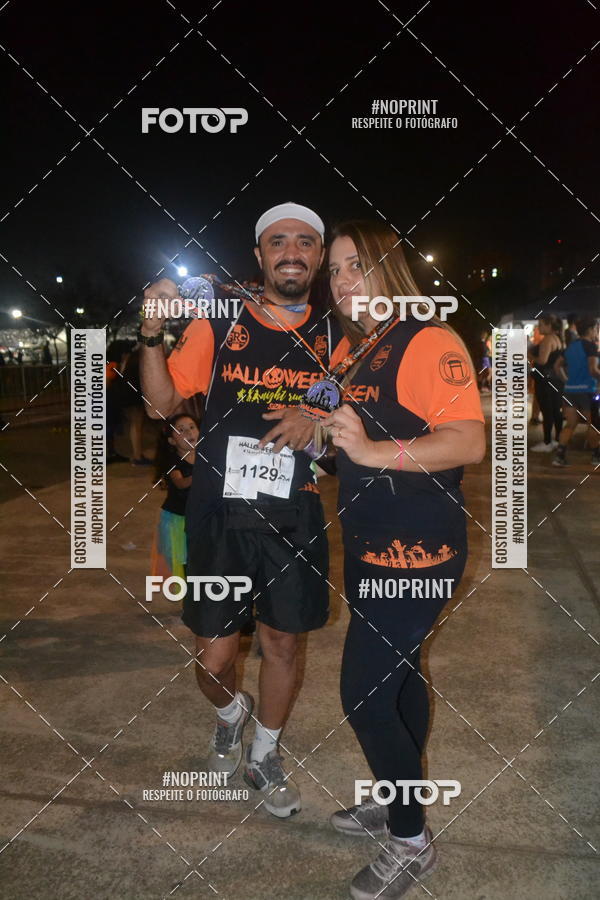 Buy your photos of the eventHALLOWEEN NIGHT RUN 2019  on Fotop