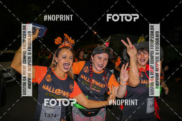 Buy your photos of the eventHALLOWEEN NIGHT RUN 2019  on Fotop
