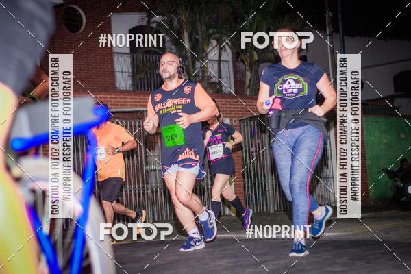 Buy your photos of the eventHALLOWEEN NIGHT RUN 2019  on Fotop