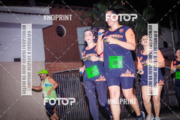 Buy your photos of the eventHALLOWEEN NIGHT RUN 2019  on Fotop