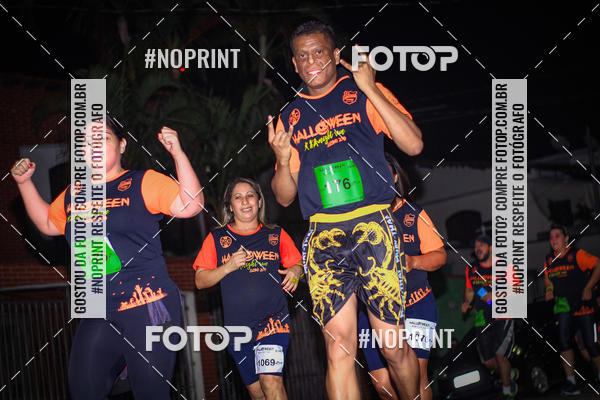 Buy your photos of the eventHALLOWEEN NIGHT RUN 2019  on Fotop