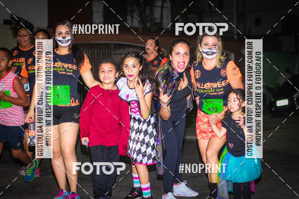Buy your photos of the eventHALLOWEEN NIGHT RUN 2019  on Fotop