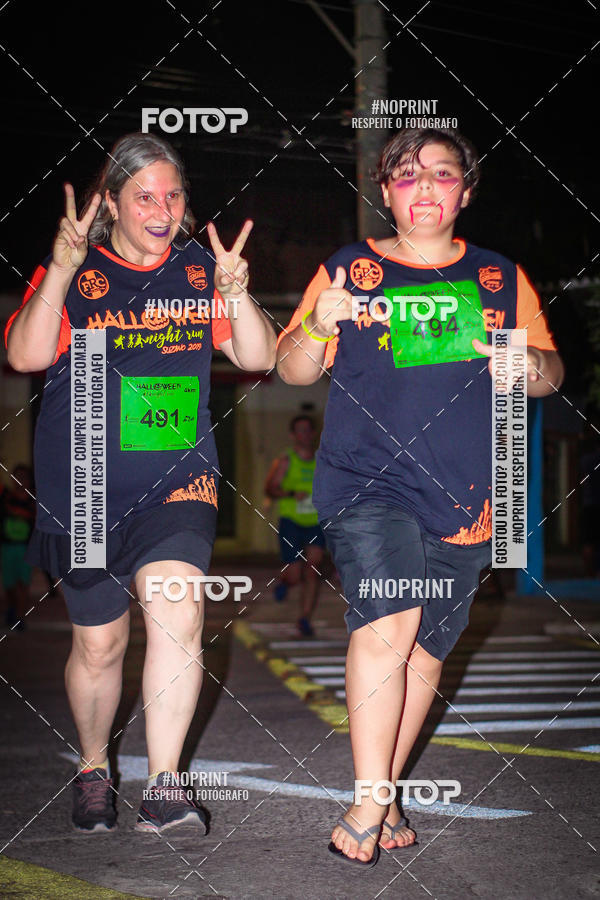 Buy your photos of the eventHALLOWEEN NIGHT RUN 2019  on Fotop