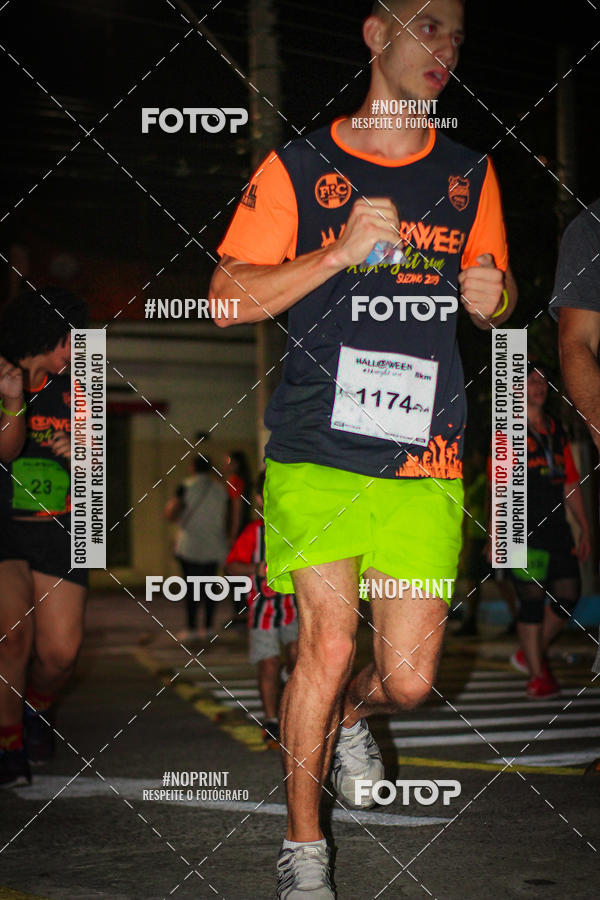 Buy your photos of the eventHALLOWEEN NIGHT RUN 2019  on Fotop