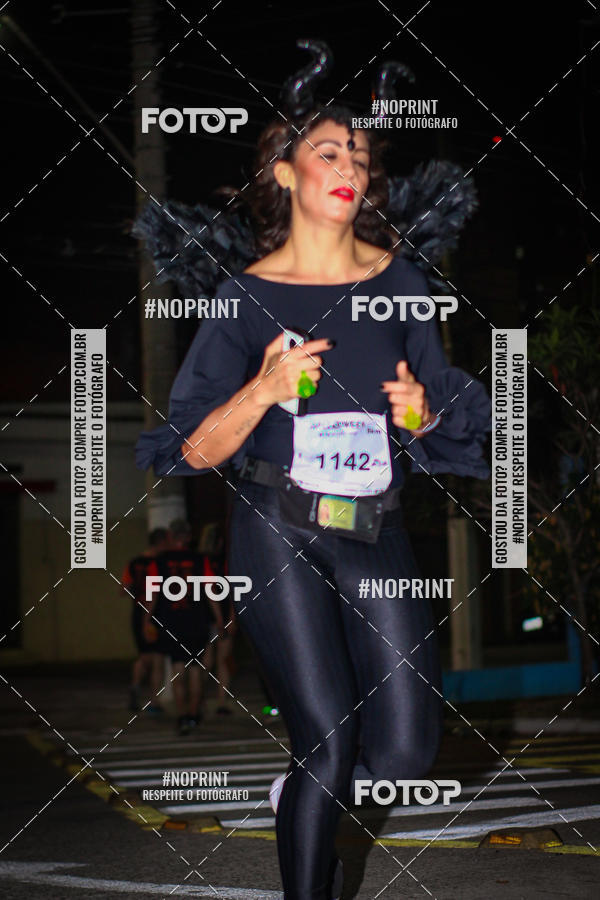Buy your photos of the eventHALLOWEEN NIGHT RUN 2019  on Fotop