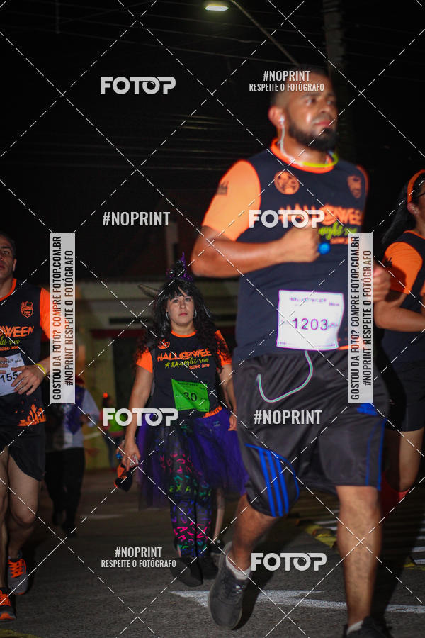 Buy your photos of the eventHALLOWEEN NIGHT RUN 2019  on Fotop