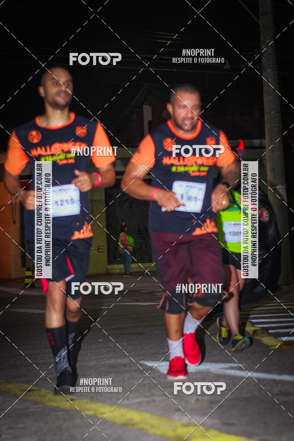 Buy your photos of the eventHALLOWEEN NIGHT RUN 2019  on Fotop
